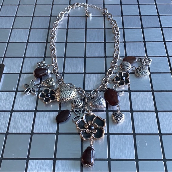 Chunky Black & Silver Flower & Hearts Statement Necklace! - Picture 2 of 3